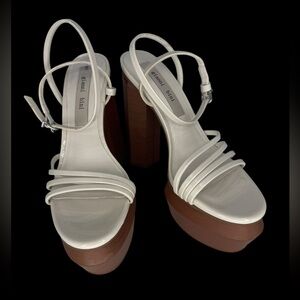 Gianni Bini Brown Platform Shoes